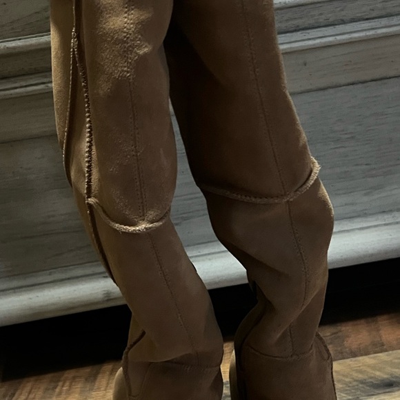 Ugg New Heights Platform Xtra Chestnut Boots - Picture 5 of 16